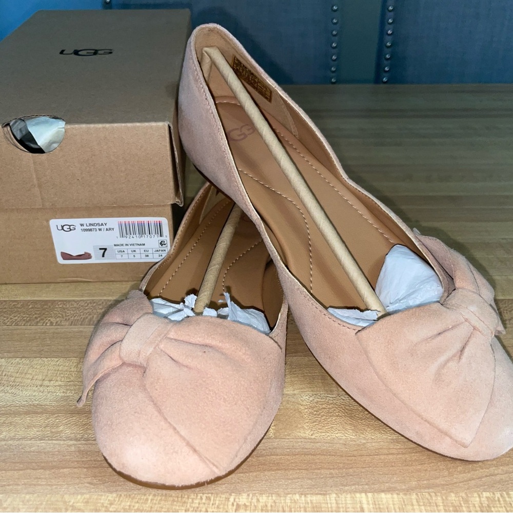Ugg Lindsay Suede Bow d'Orsay Flats
